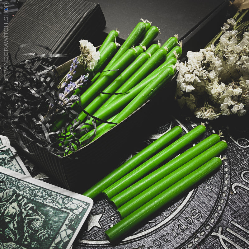 Green beeswax candles - Set 25