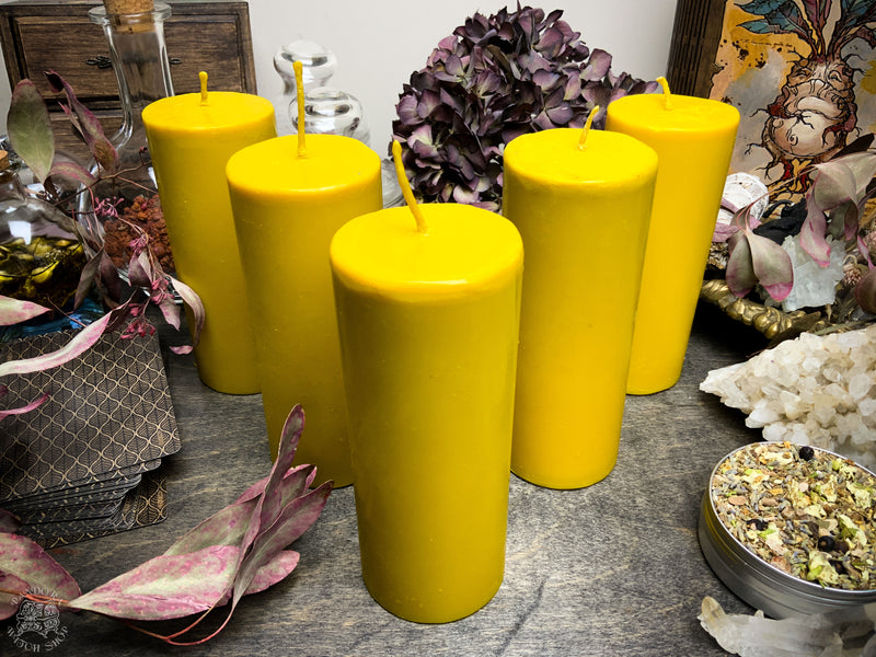 Big Yellow cylinder - Beeswax candle