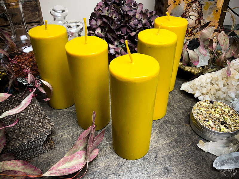 Big Yellow cylinder - Beeswax candle