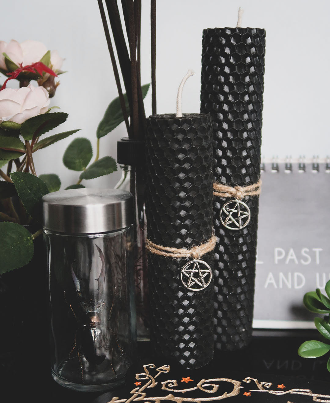 Black Honeycomb Candle