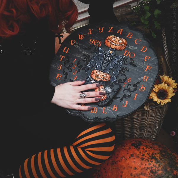 Ouija Board - Lady Pumpkin - Gray