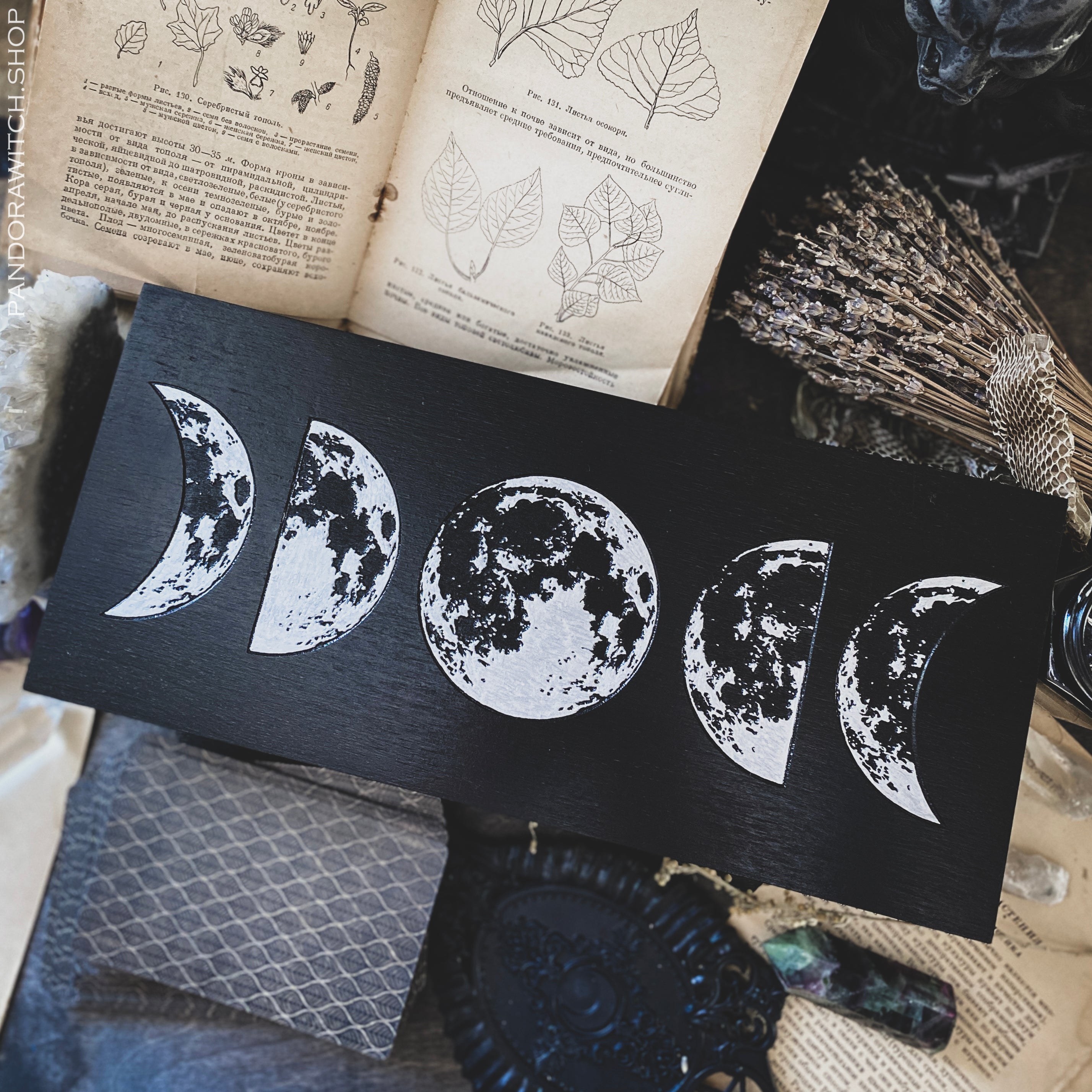 Box - Silver Moons -  For 4 Tarot decks