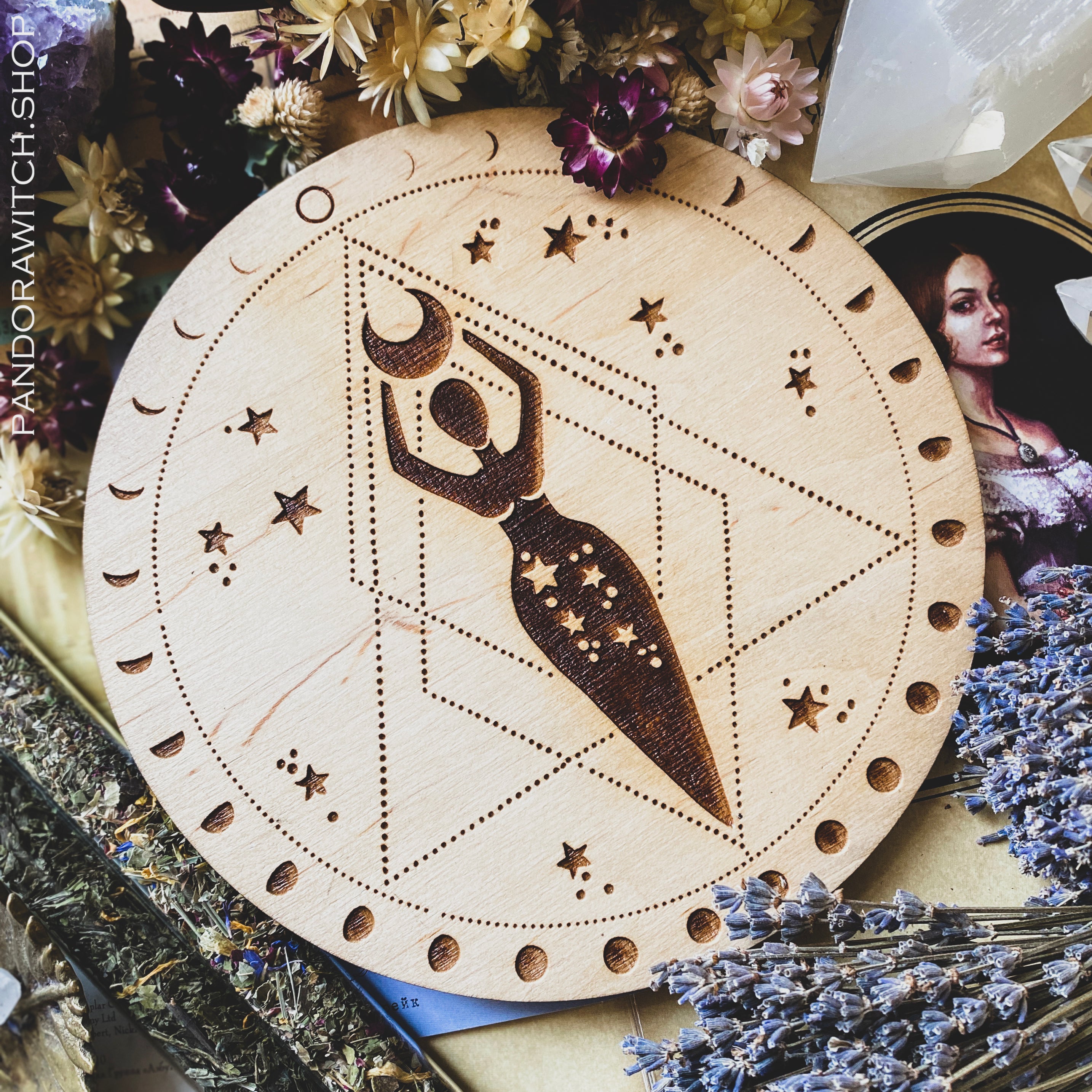 Altar Pentacle - Goddess - Natural