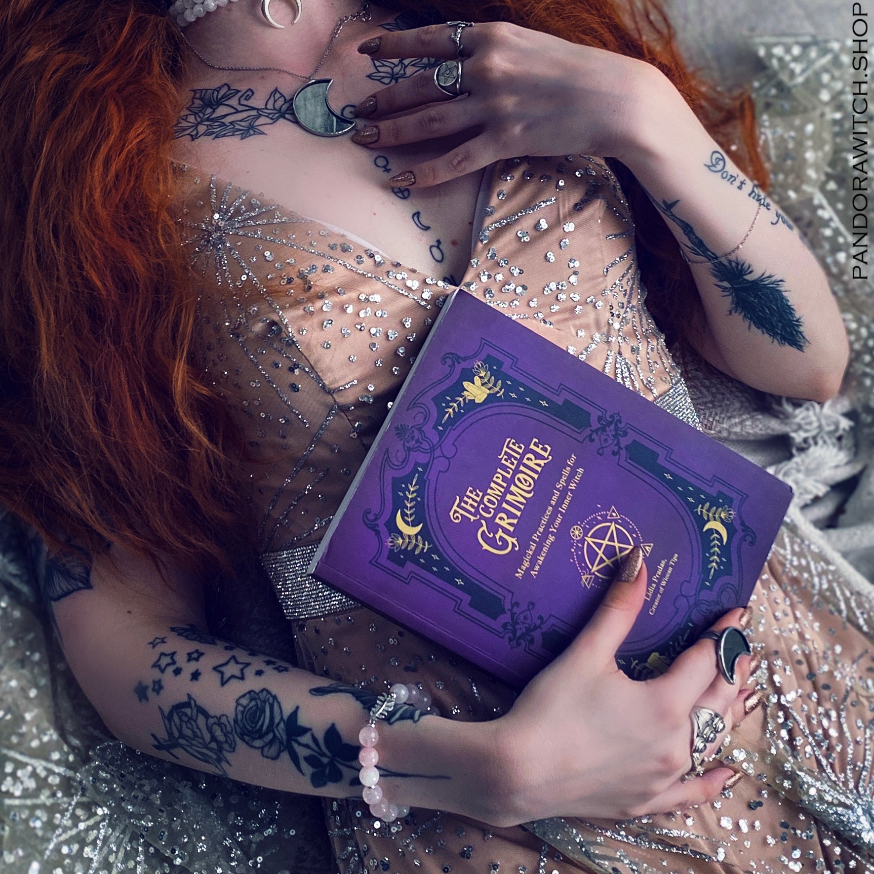 The Complete Grimoire: Magickal Practices and Spells for Awakening Your Inner Witch