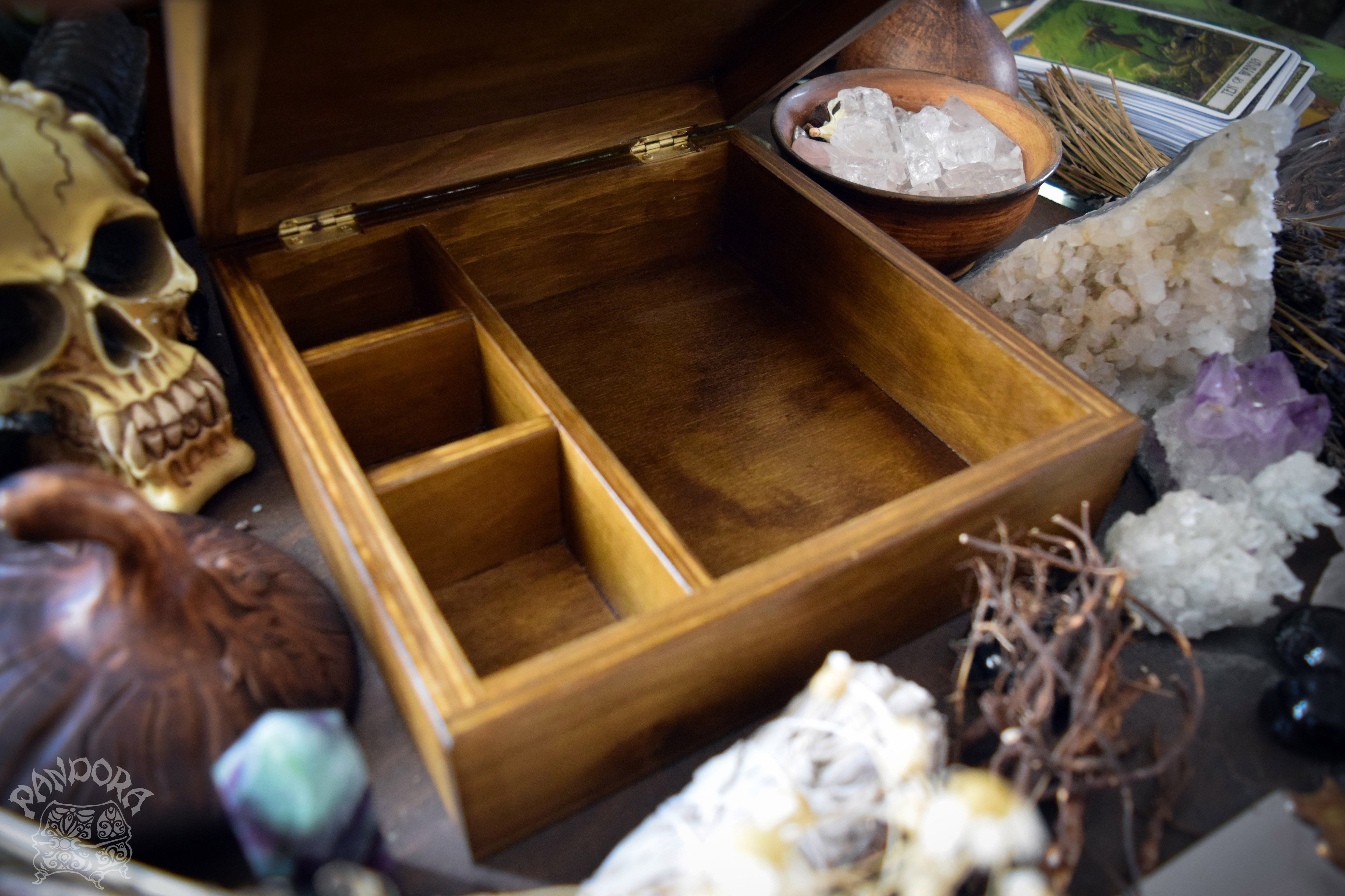 Box - Wheel Of The Year "PentaMoon" - Dark Wood And Gold