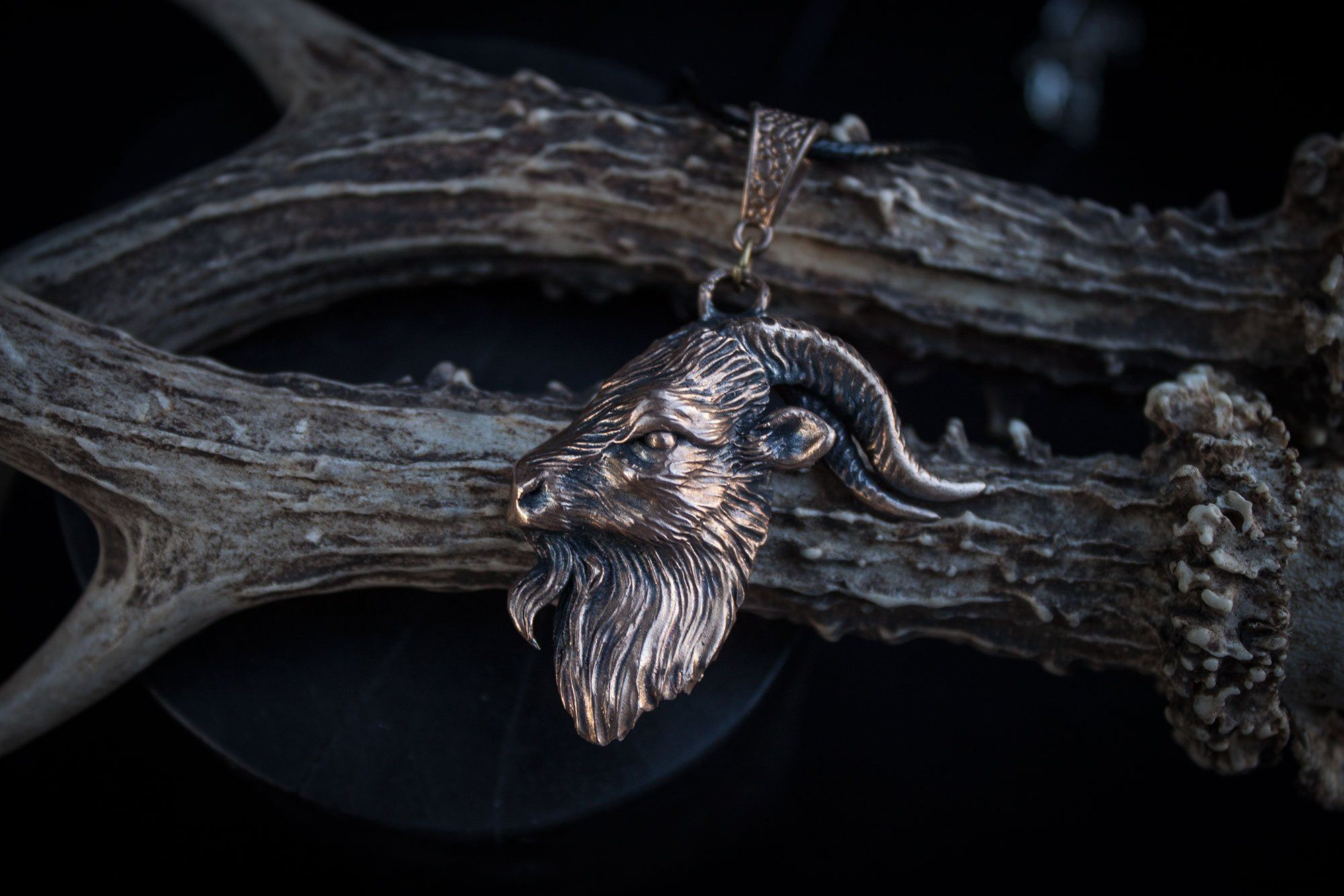 Bronze Pendant "Black Phillip"