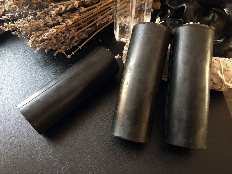 Candle - Black Cylinder - Beeswax Candle