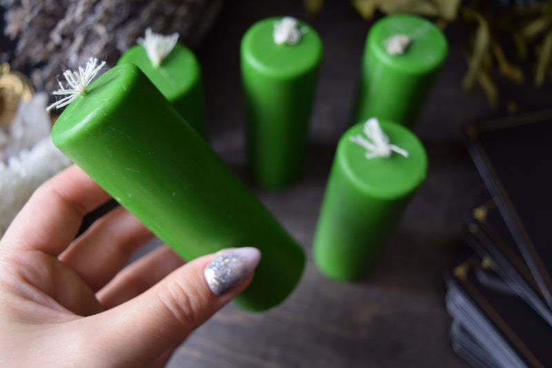 Candle - Green Cylinder - Beeswax Candle