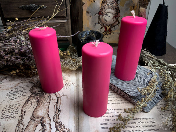 Pink cylinder - Beeswax candle