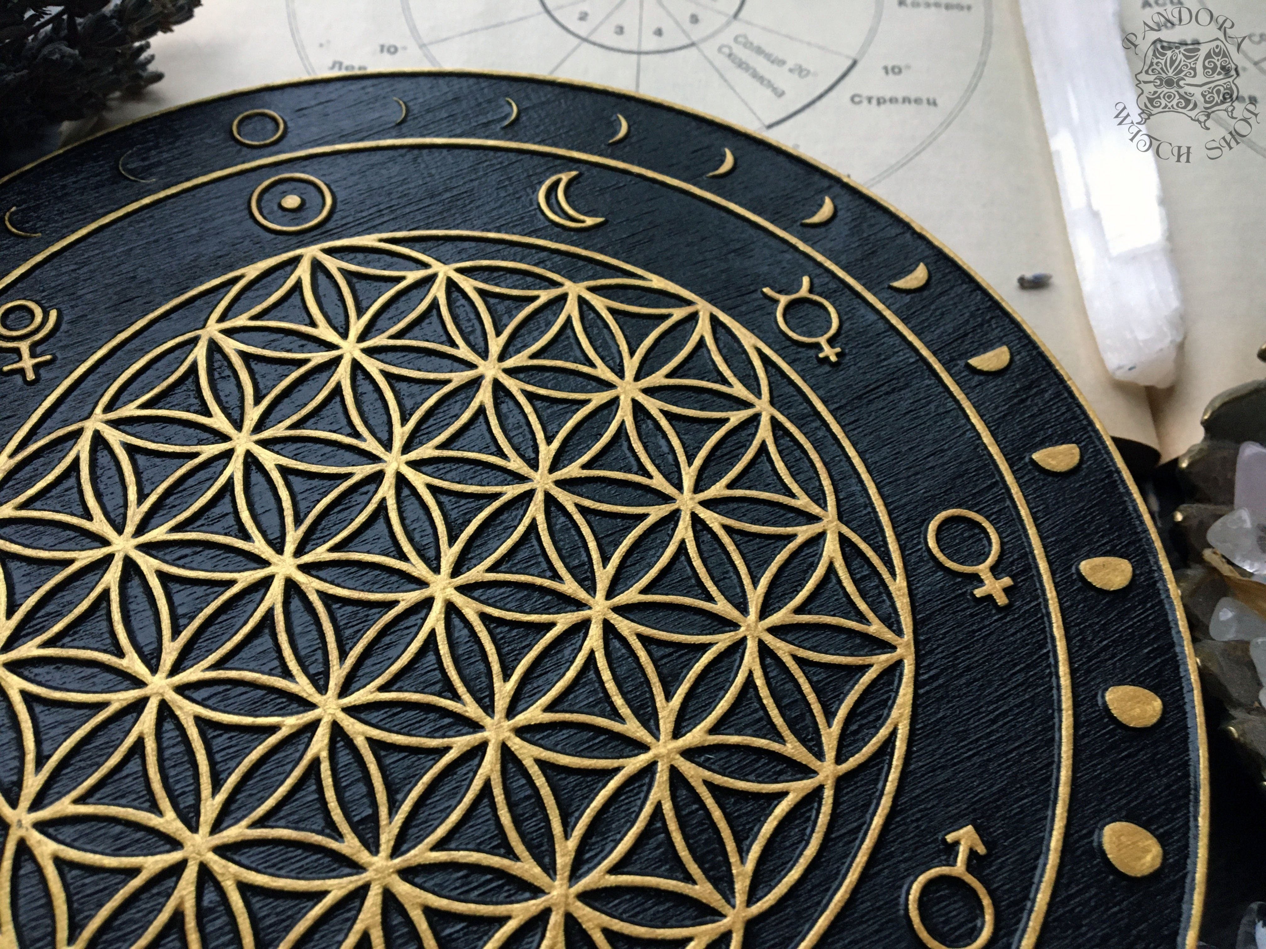 Crystal Grid - Moon Flower of Life - Black\Gold