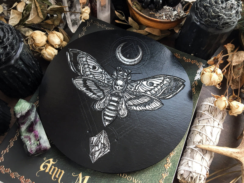 Death Head Moth - Altar Pentacle - Black\Silver