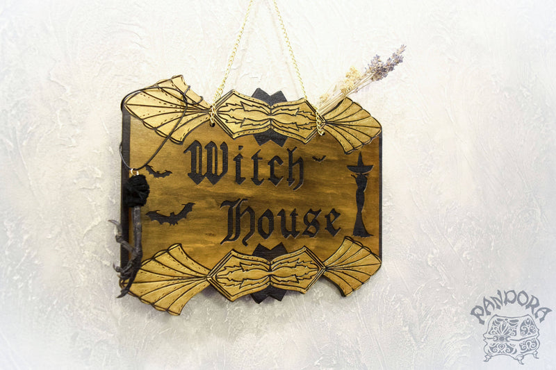 Decor - Wooden Sign "Witch House" - Dark Wood