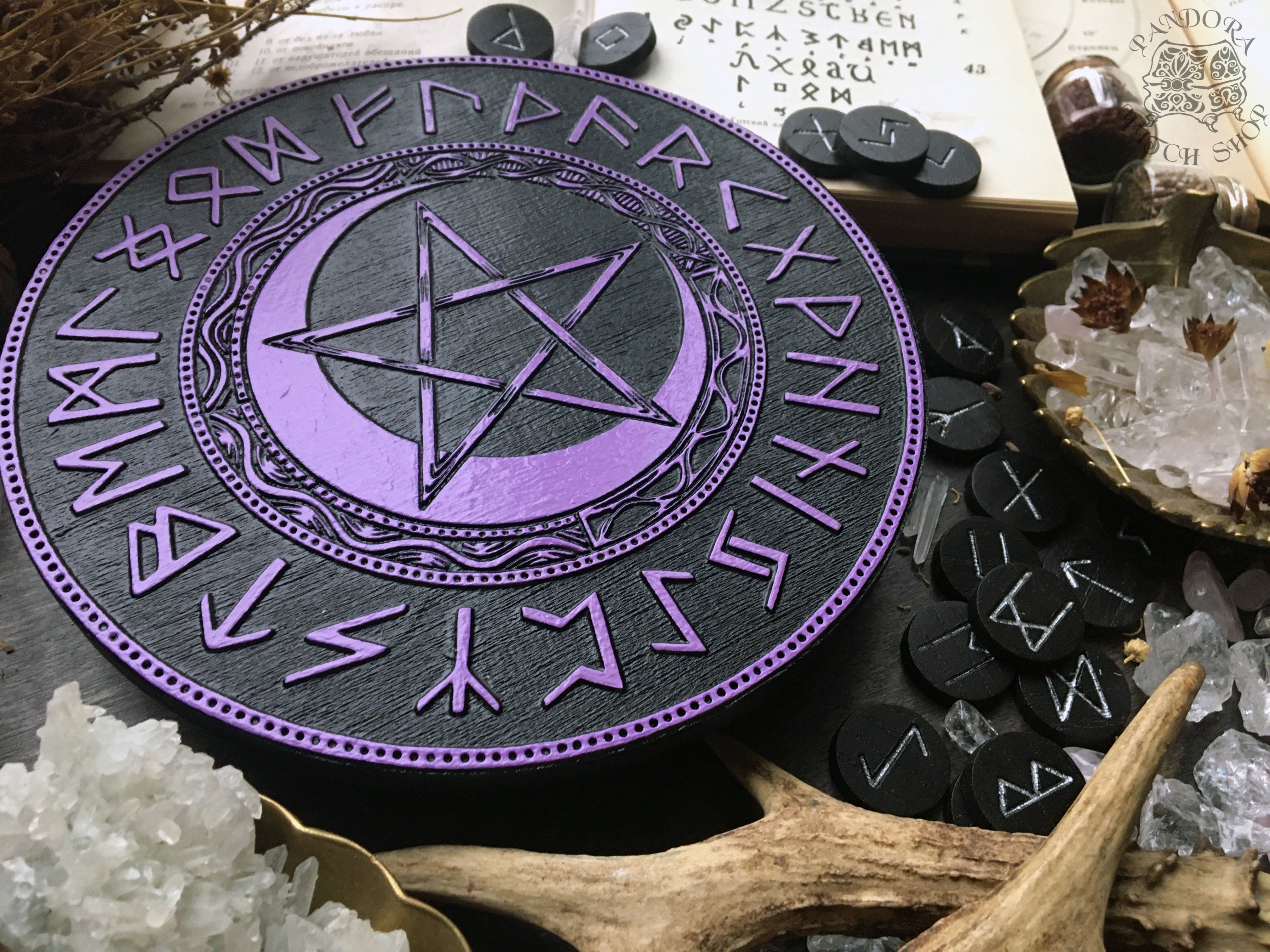 Elder Futhark Runes - PentaMoon - Black\Purple