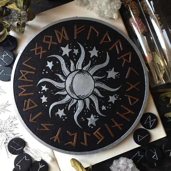 Elder Futhark Runes - Sun - Oak\Black+Silver
