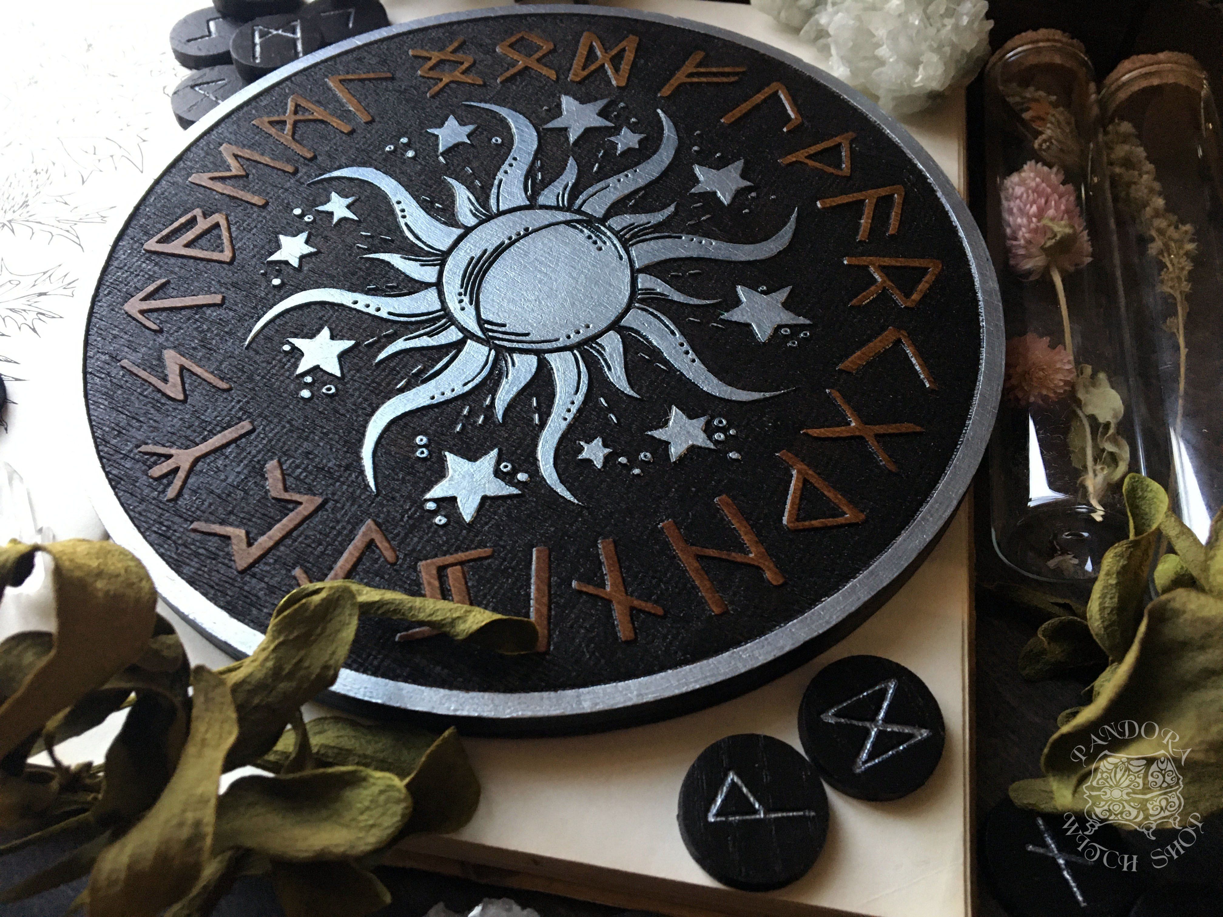 Elder Futhark Runes - Sun - Oak\Black+Silver