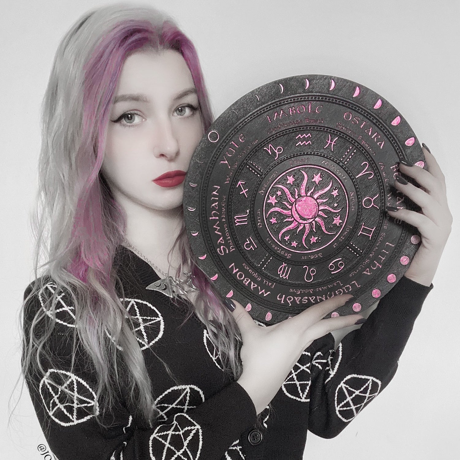 Wheel of the Year - Sun and Moon - Black\Pink