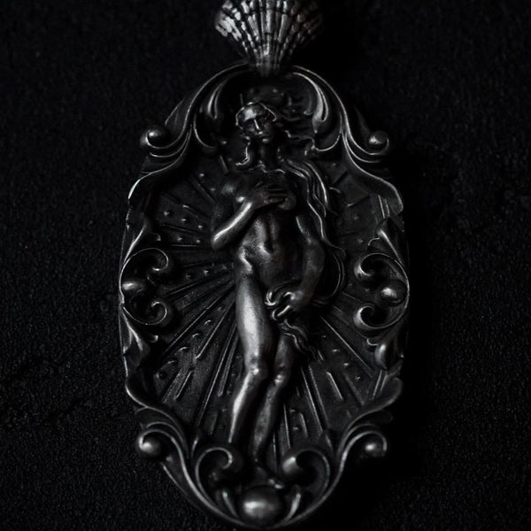 Venus - Silver pendant