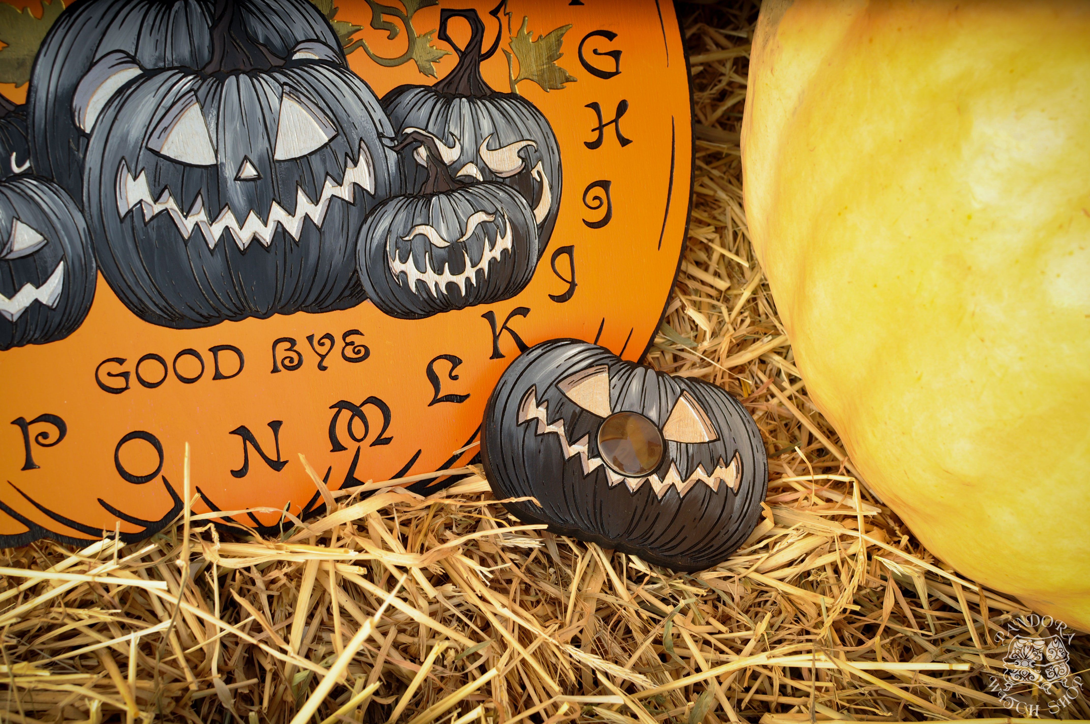 Ouija Board - Pumpkin Mood - Orange