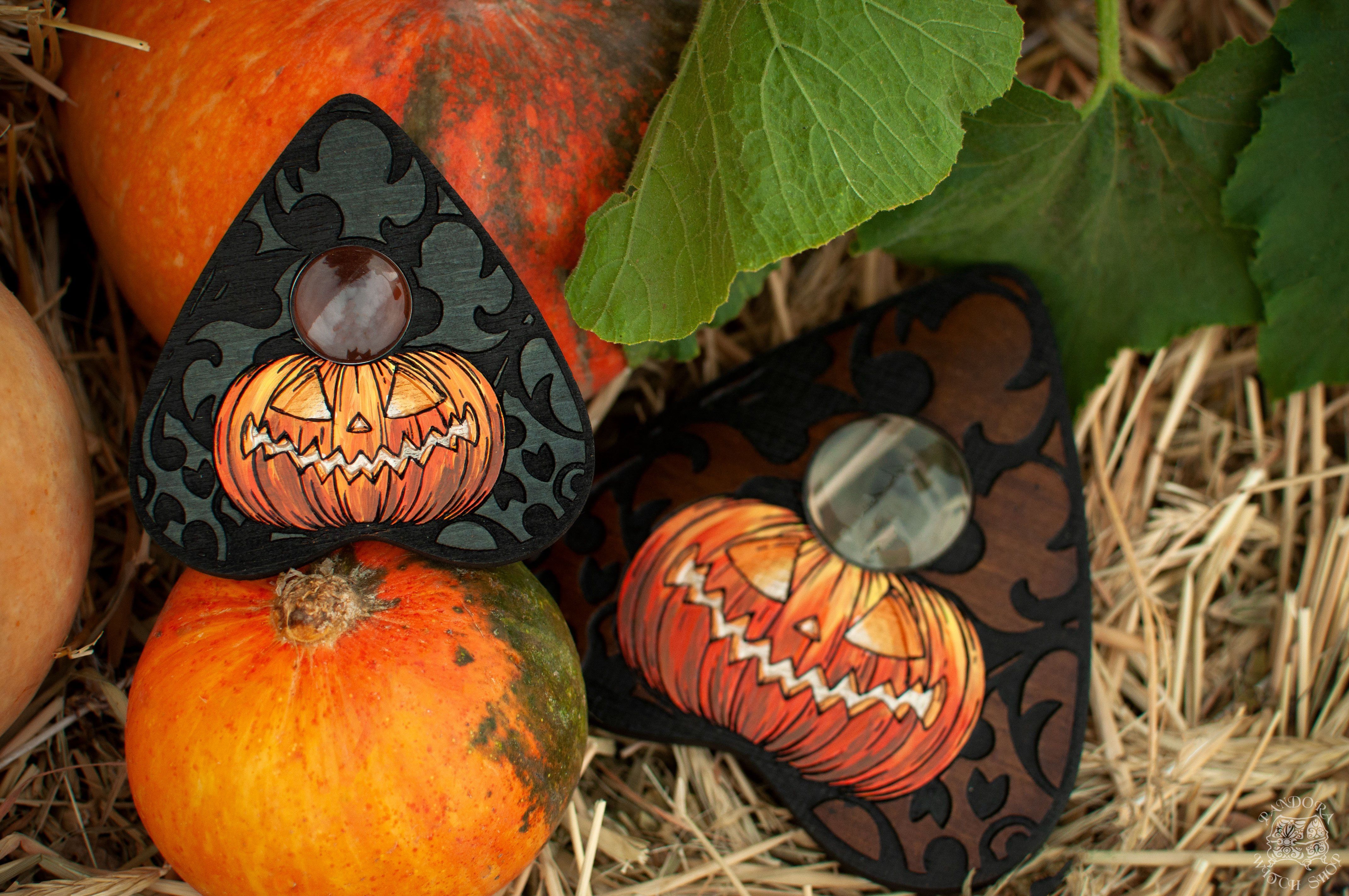 Ouija Planchette - Planchette - Lady Pumpkin - Gray