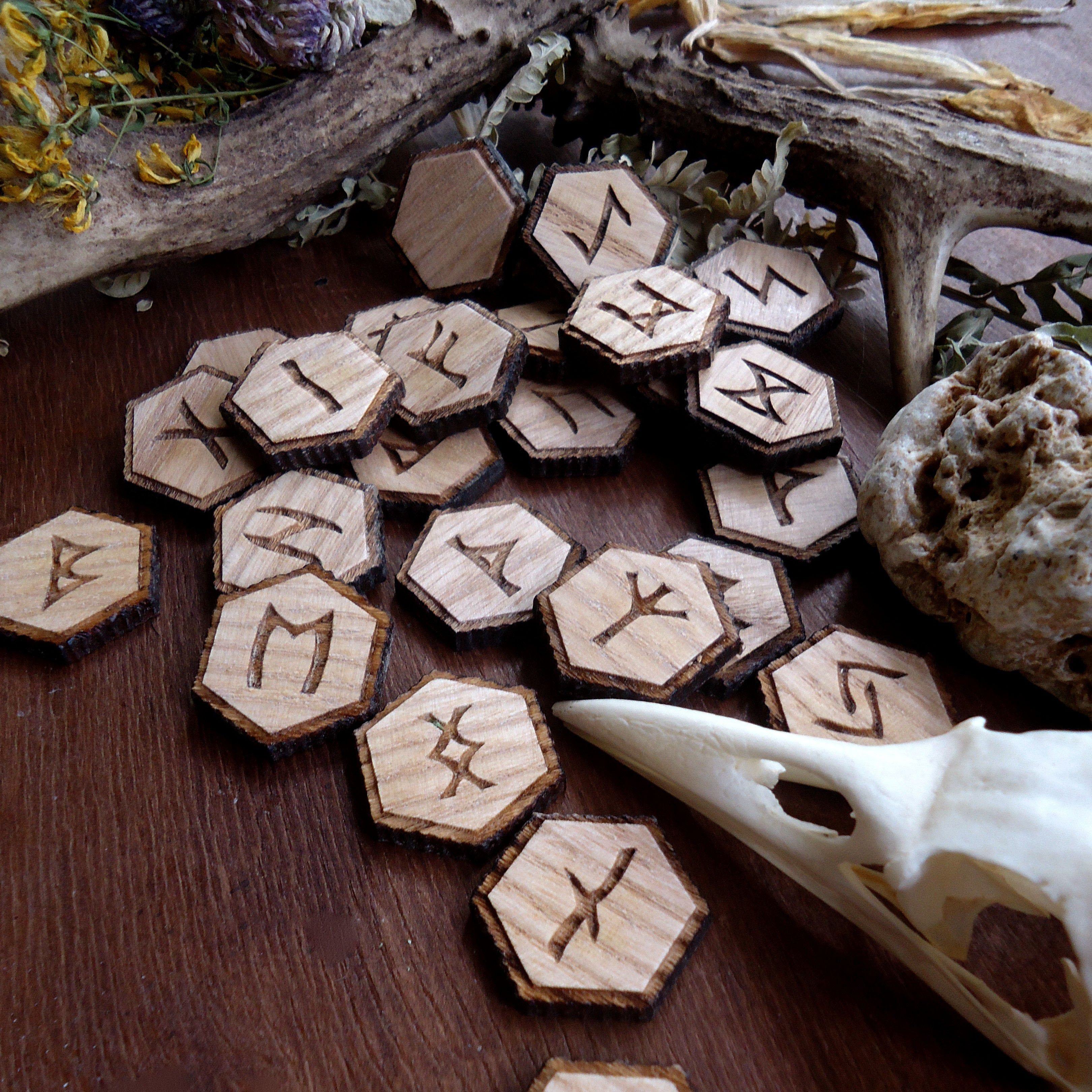 Rune - Elder Futhark, Runes, Ash Wood + Blank Rune