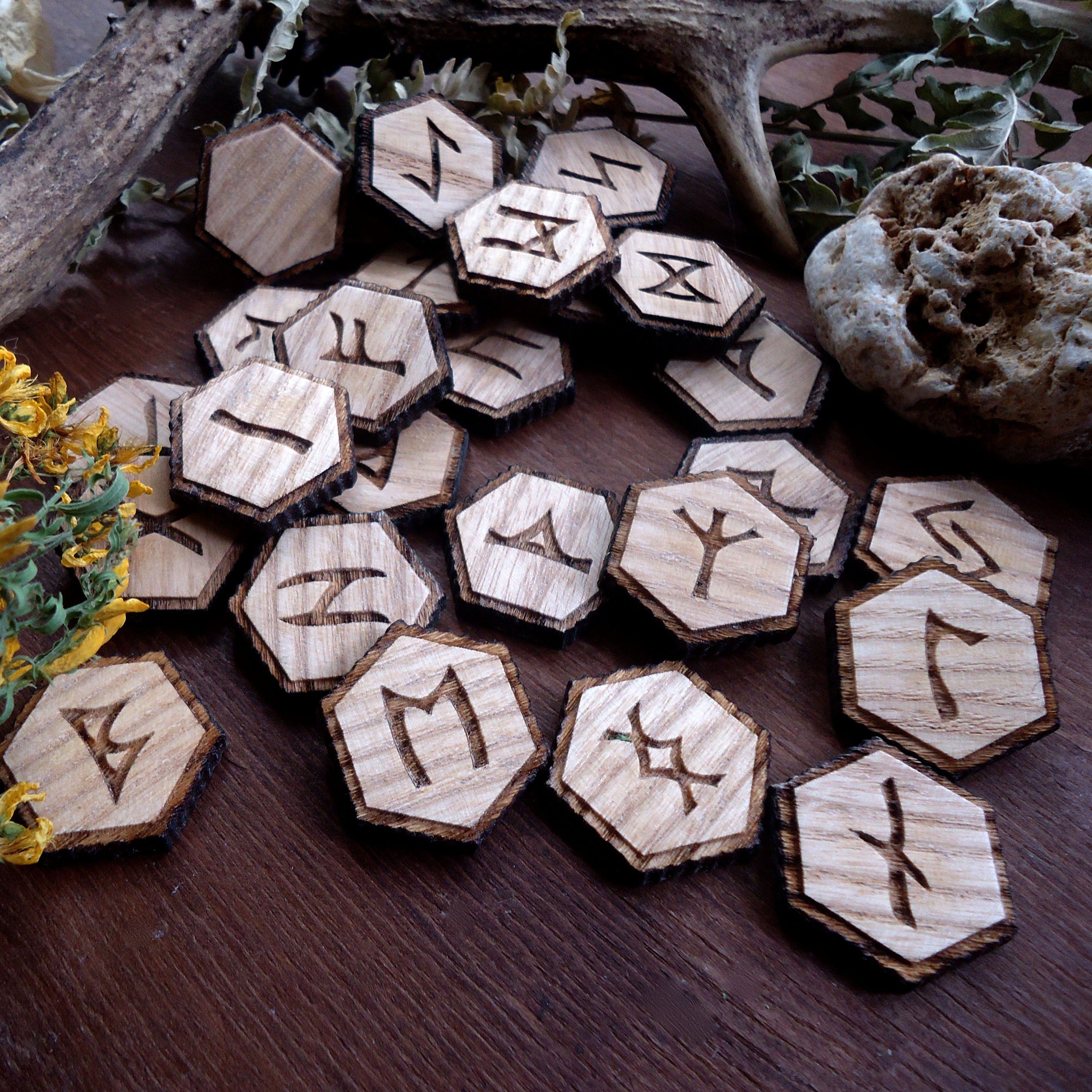 Rune - Elder Futhark, Runes, Ash Wood + Blank Rune