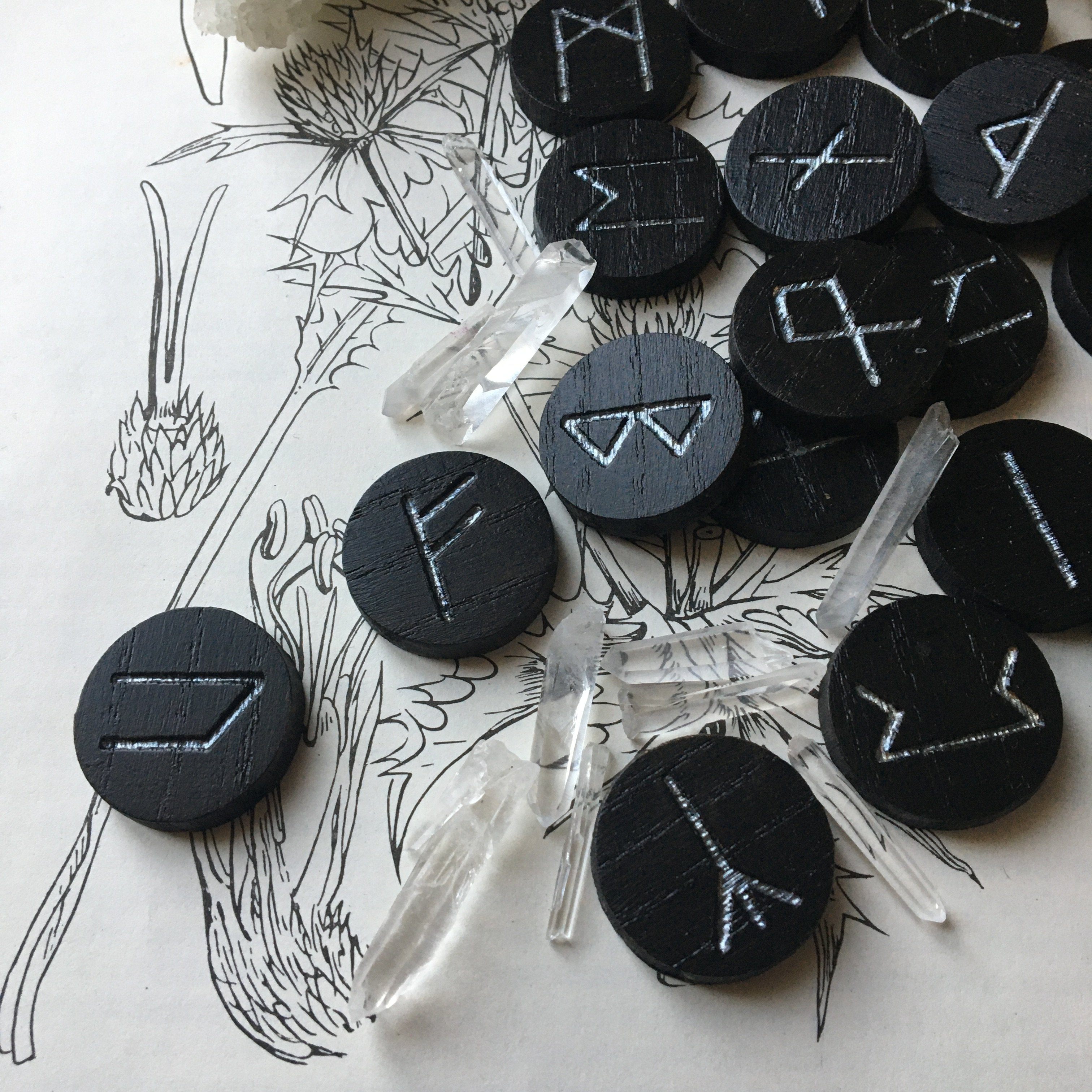 Rune - Elder Futhark, Runes, (Black) Ash Wood + Blank Rune