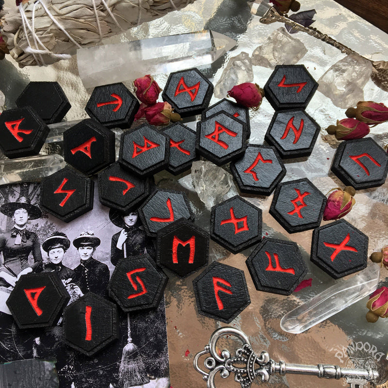 Black Runes - Elder Futhark – Pandora Witch Shop