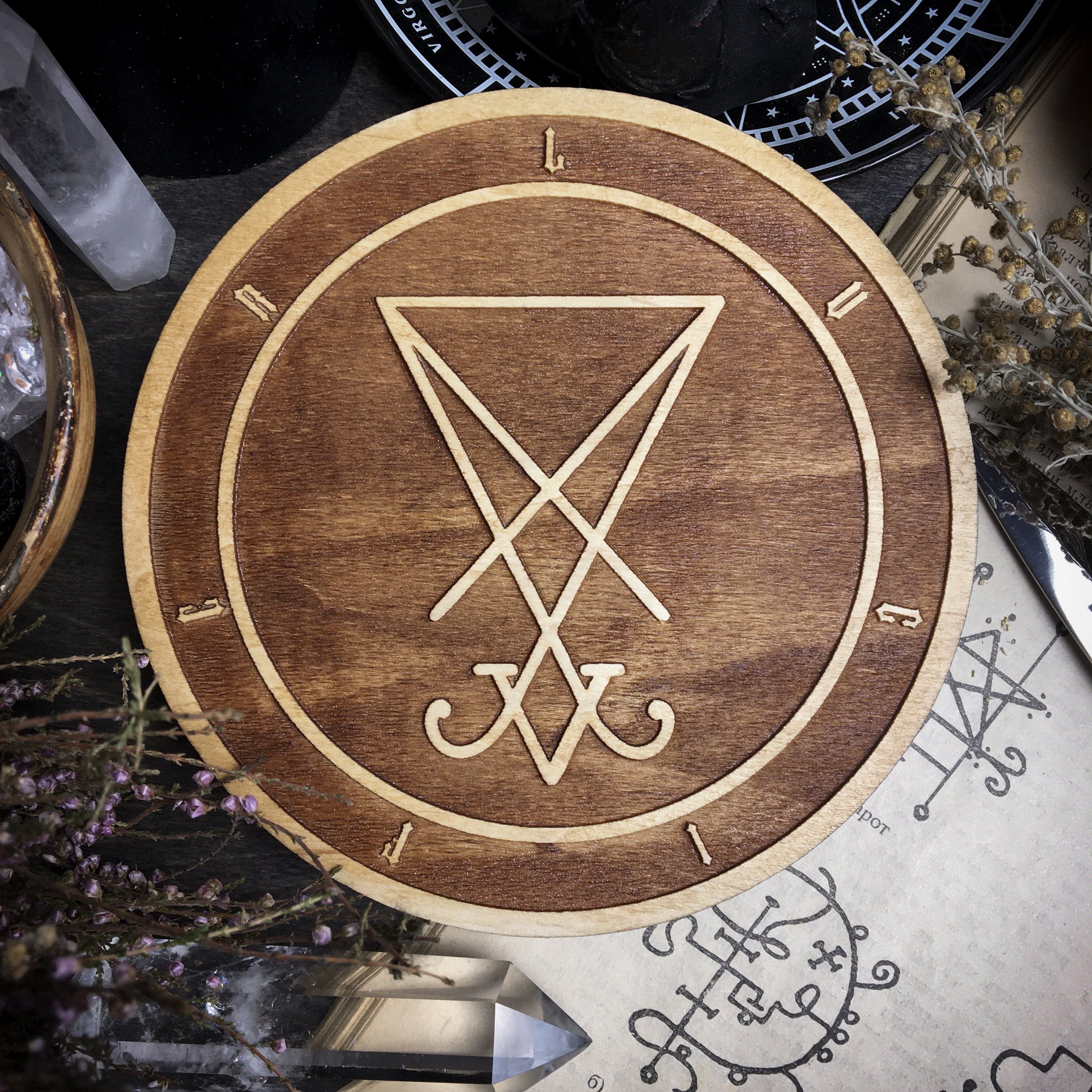 Sigil Lucifer - Altar pentacle - Natural