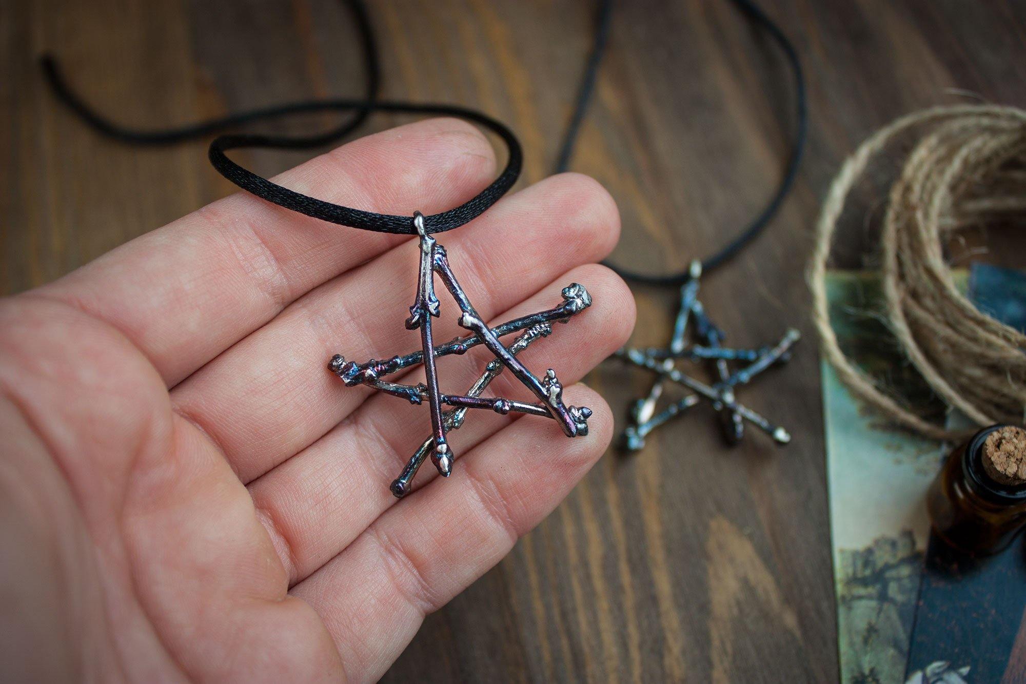 Silver Pendant "Pentagram"