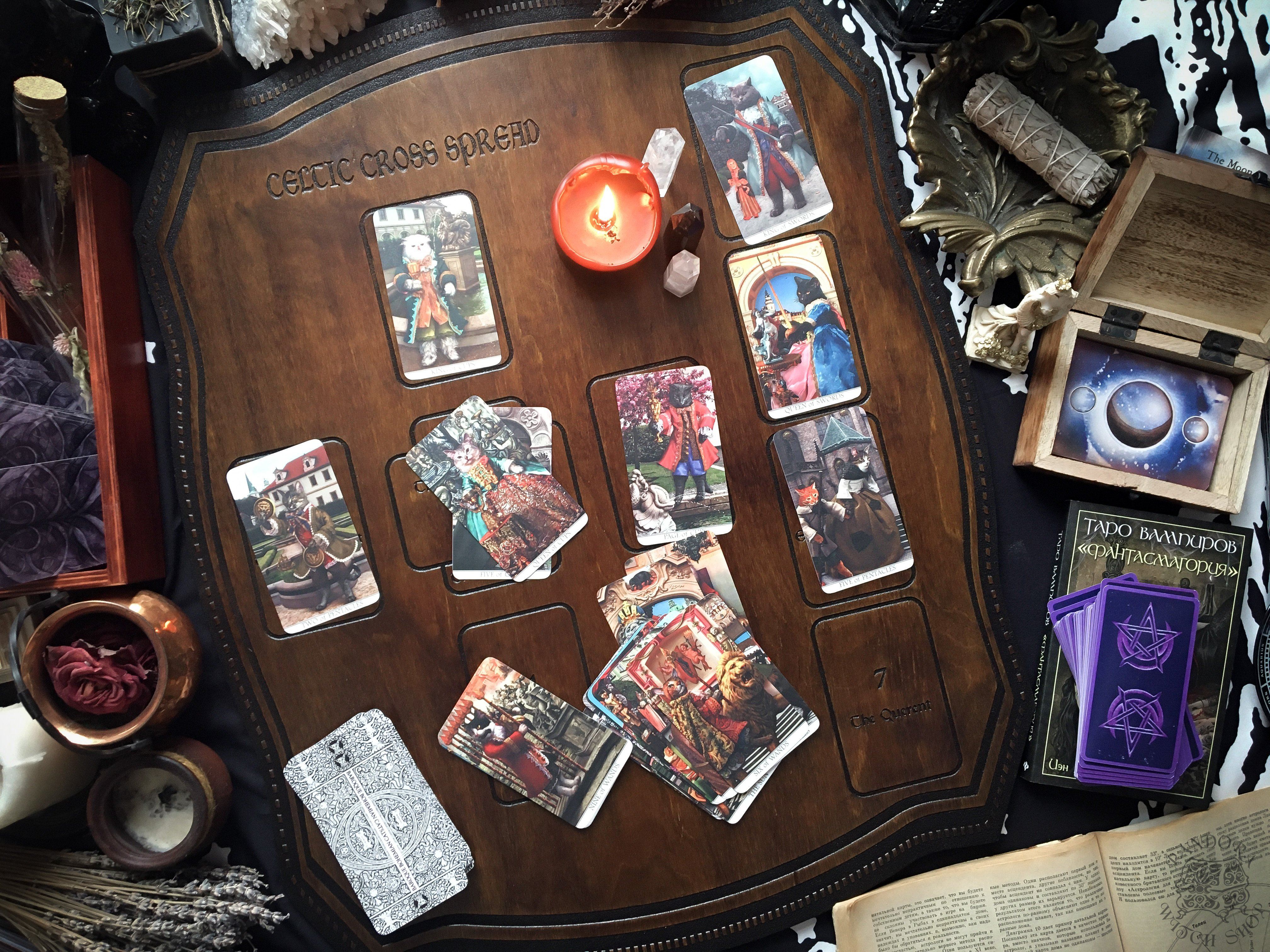 Tarot Spread Board Celtic Cross - Dark wood