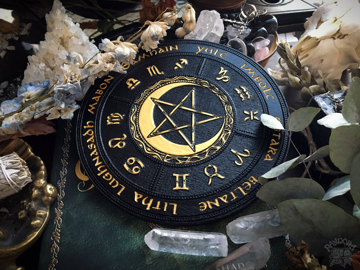 Wheel of the Year - PentaMoon - Black\Gold